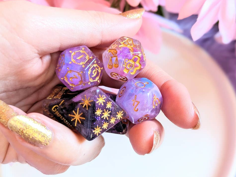 Divination Dice Set