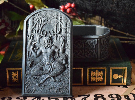 Cernunnos Box