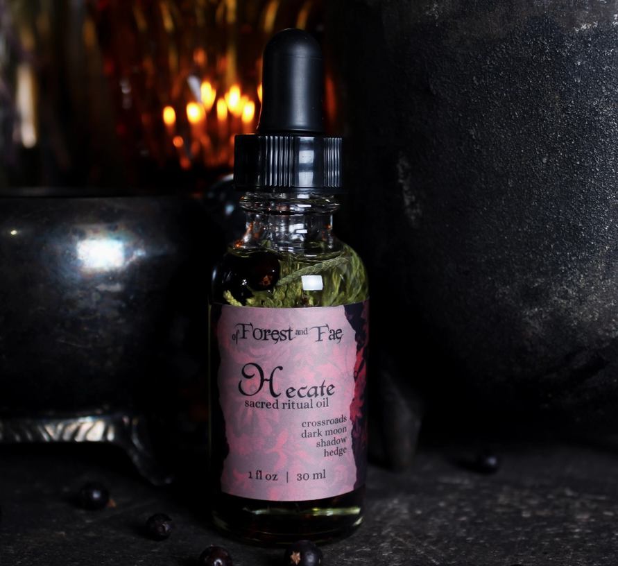 Hecate Ritual Oil