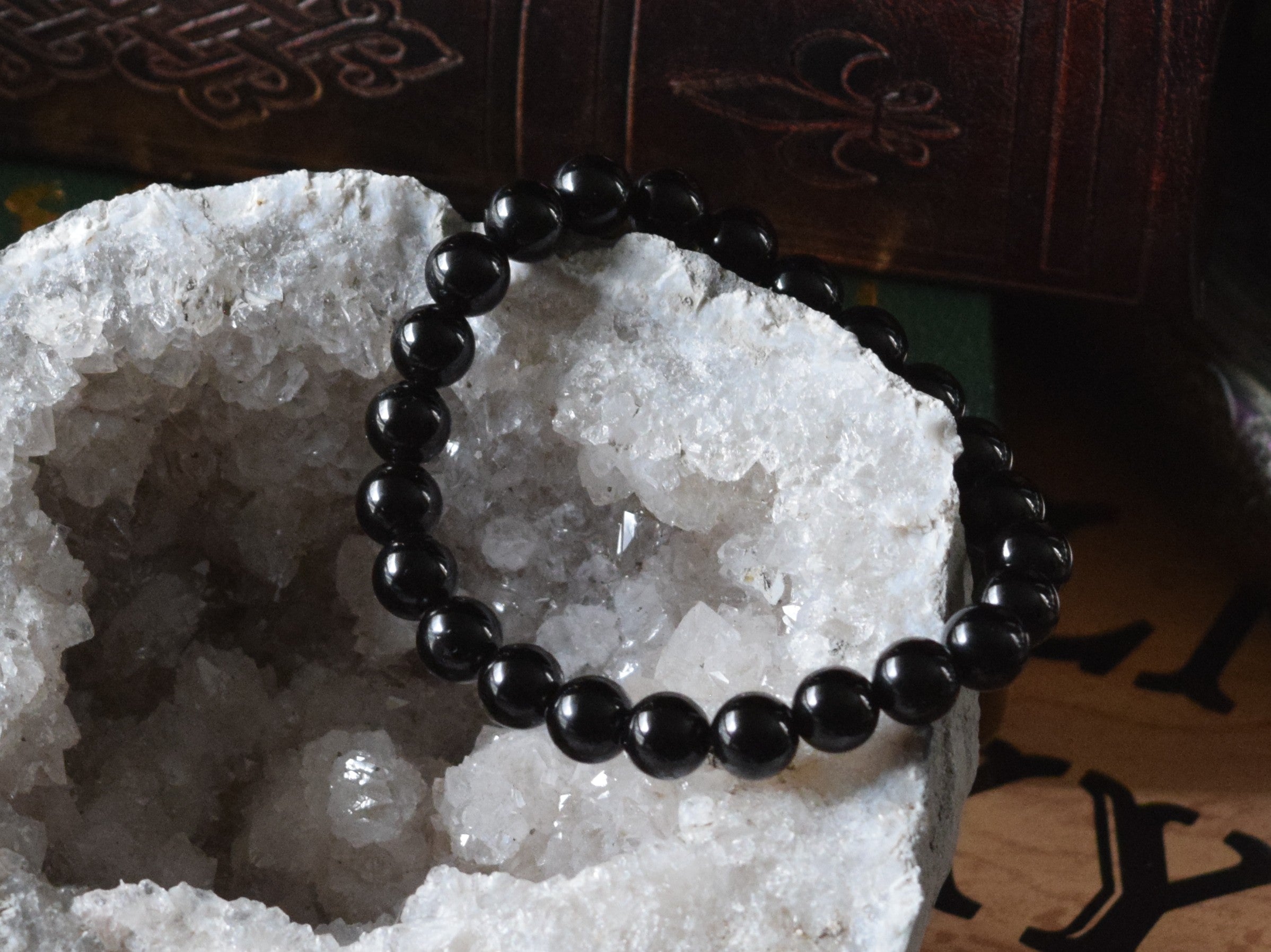 Black Obsidian Bead Bracelet 8 mm Crystal Stone Bracelet : Amazon.in:  Jewellery