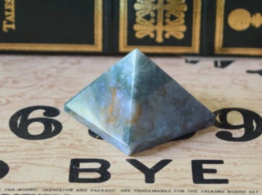 Pyramid - Moss Agate (For Stable Persistence)