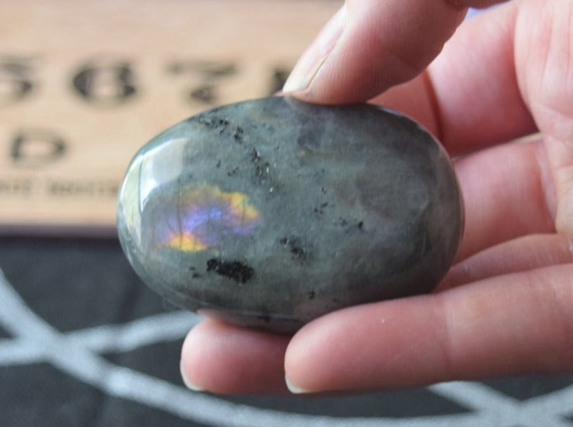 Labradorite (For Magic) - Palm Stone